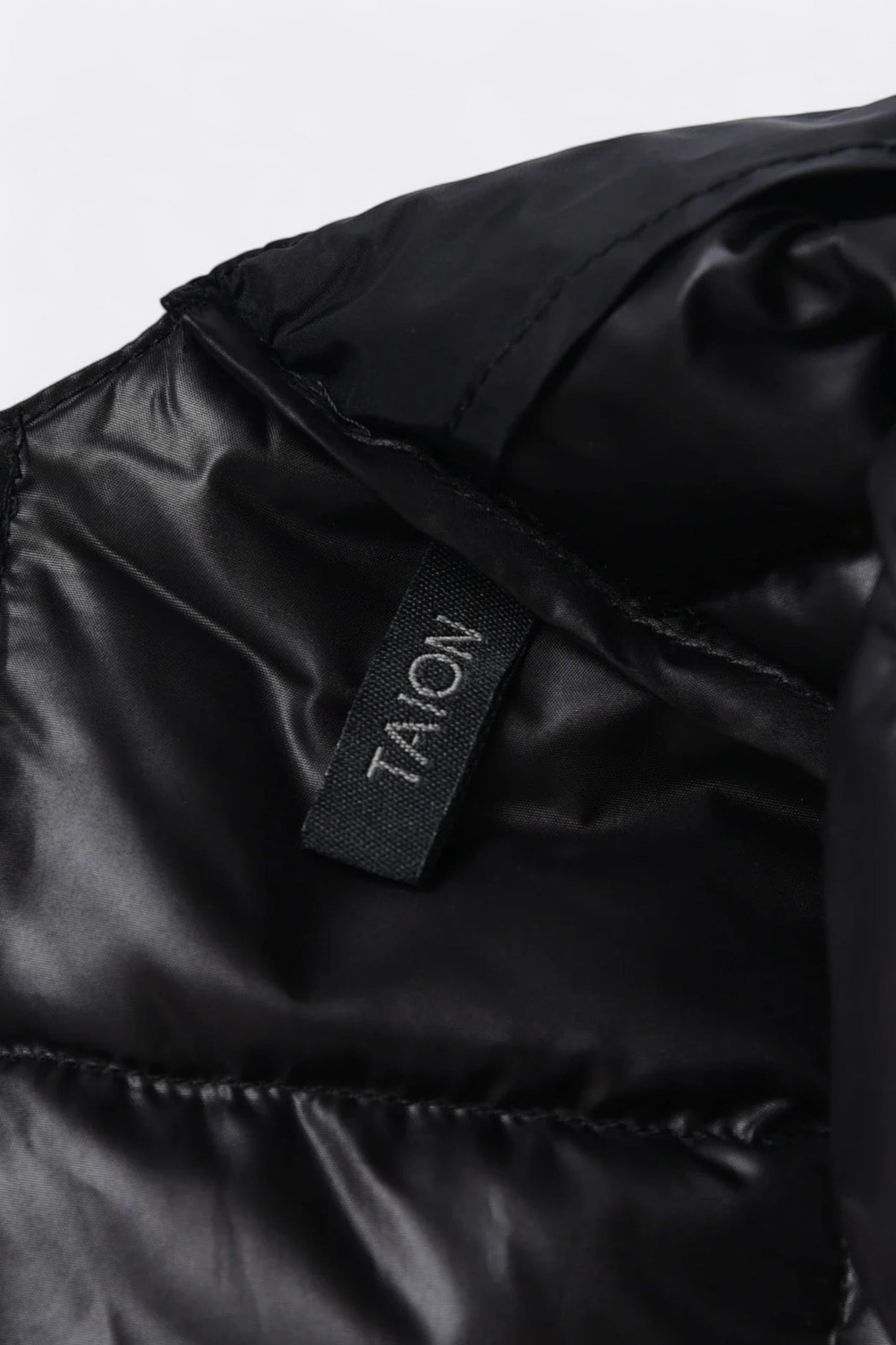 Taion - V-Neck Down Vest (Digital Camo)