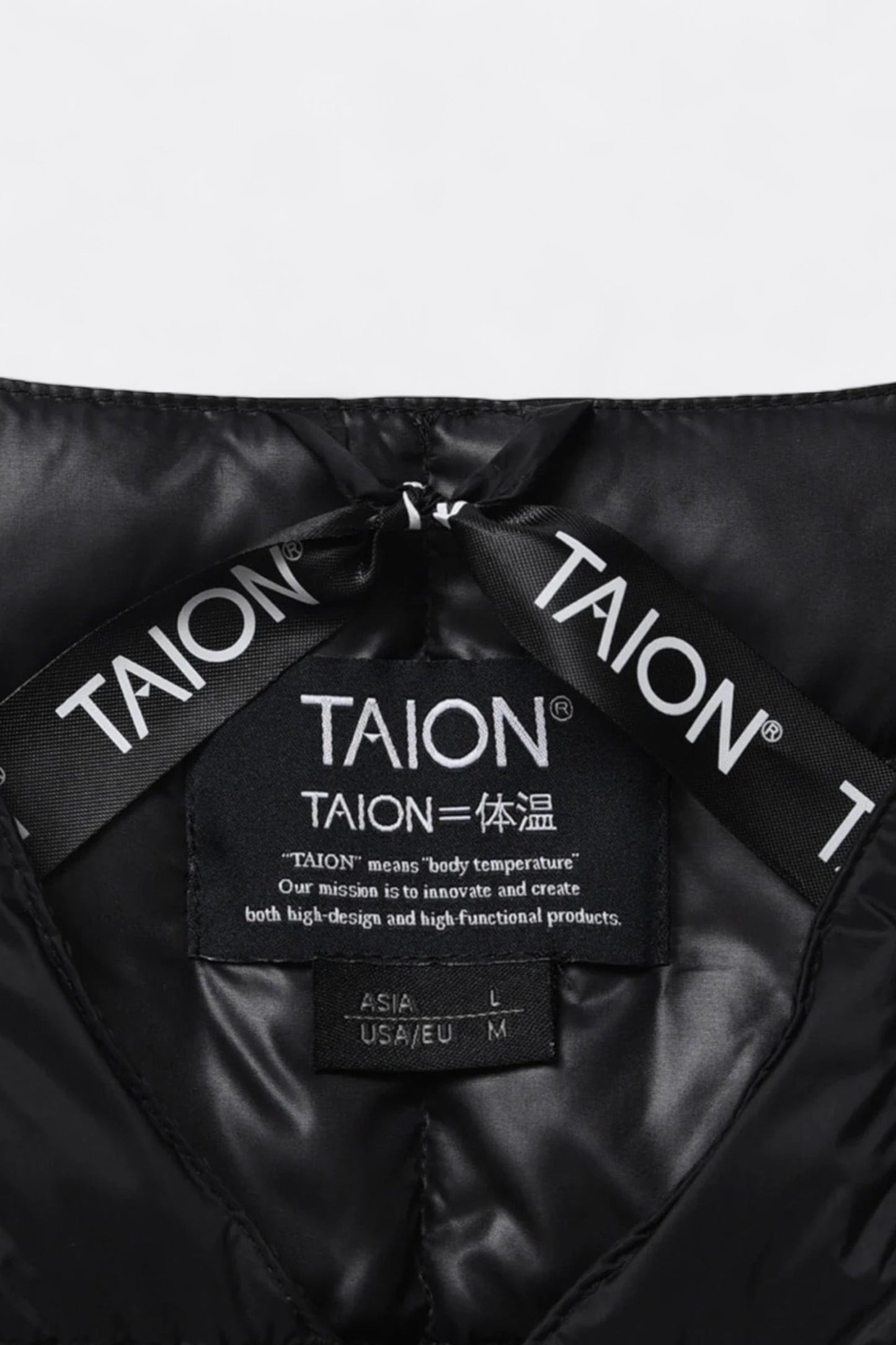 Taion - V-Neck Down Vest (Digital Camo)