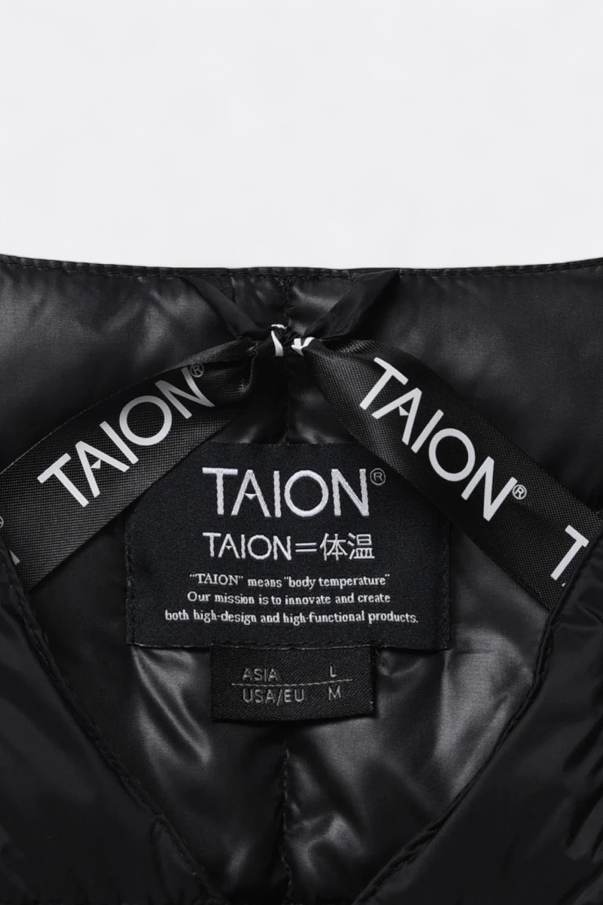 Taion - V-Neck Down Vest (Digital Camo)