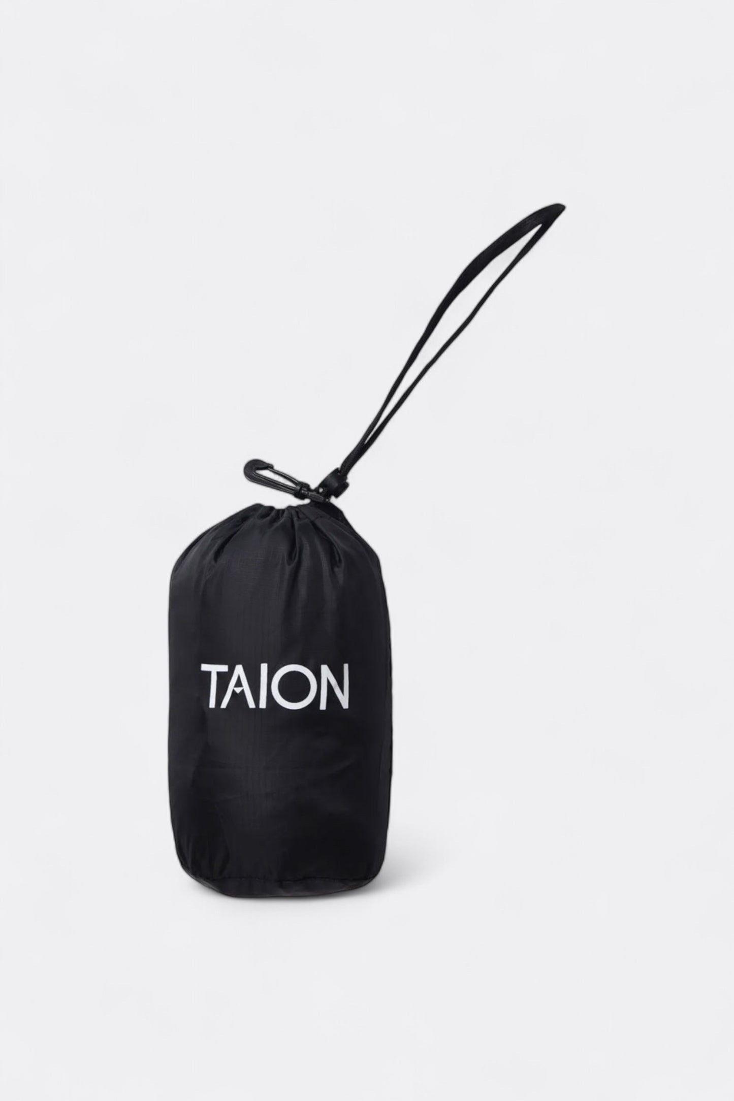 Taion - V-Neck Down Vest (Digital Camo)