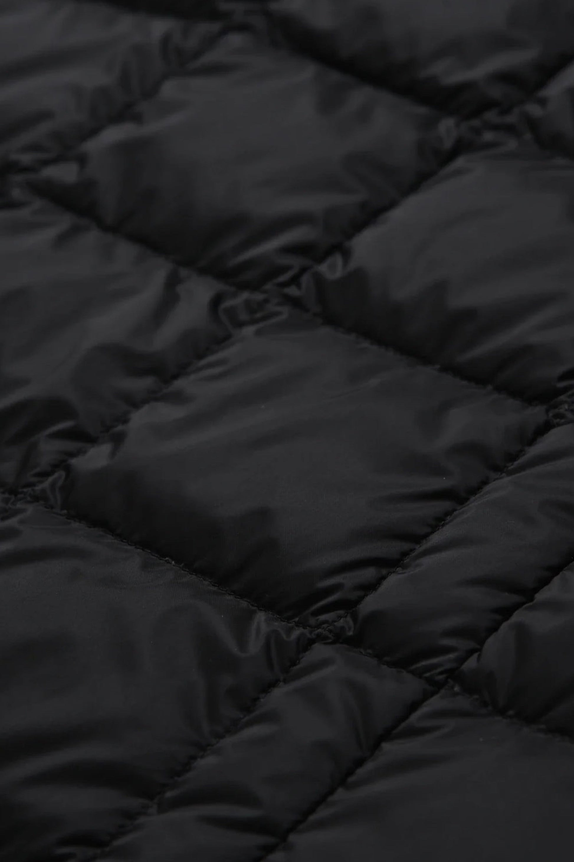 Taion - V-Neck Down Vest (Khaki Leopard)