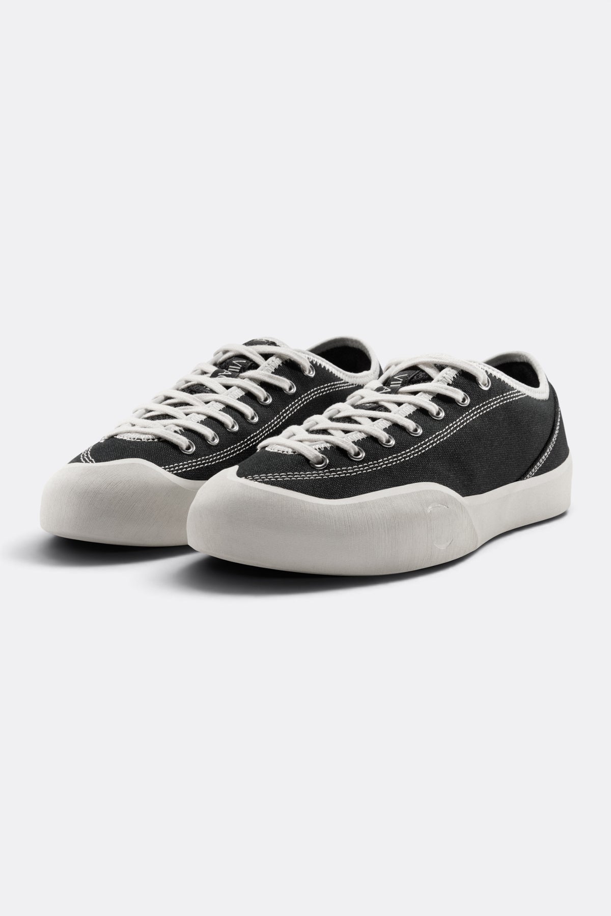 VILLAGE PM 1.30PM Black Whisper White | Skate Shoes | Edgar Bdx